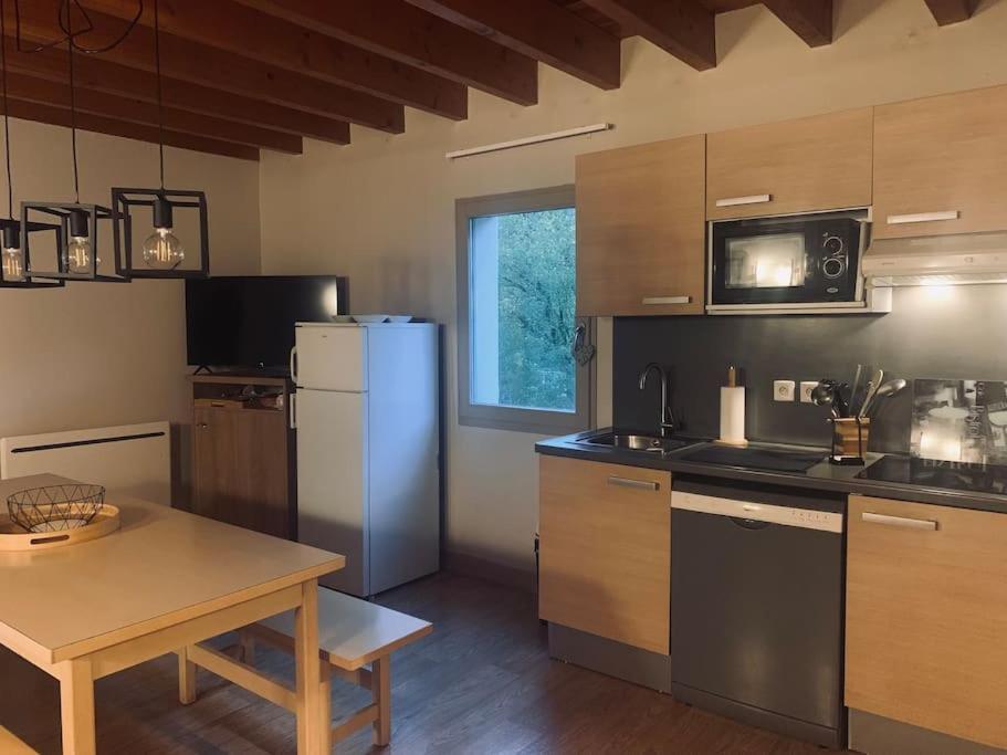Appartement Chaleureux Chez Nadege Et Raphael Arreau Bagian luar foto