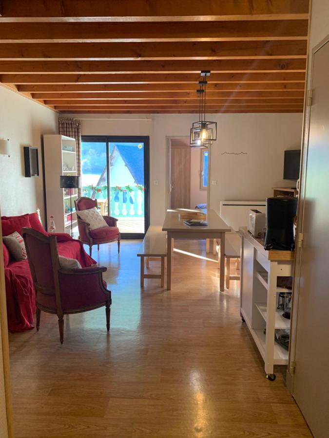 Appartement Chaleureux Chez Nadege Et Raphael Arreau Bagian luar foto
